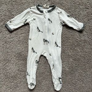 Kyte Baby Newborn Howl Zip Footie